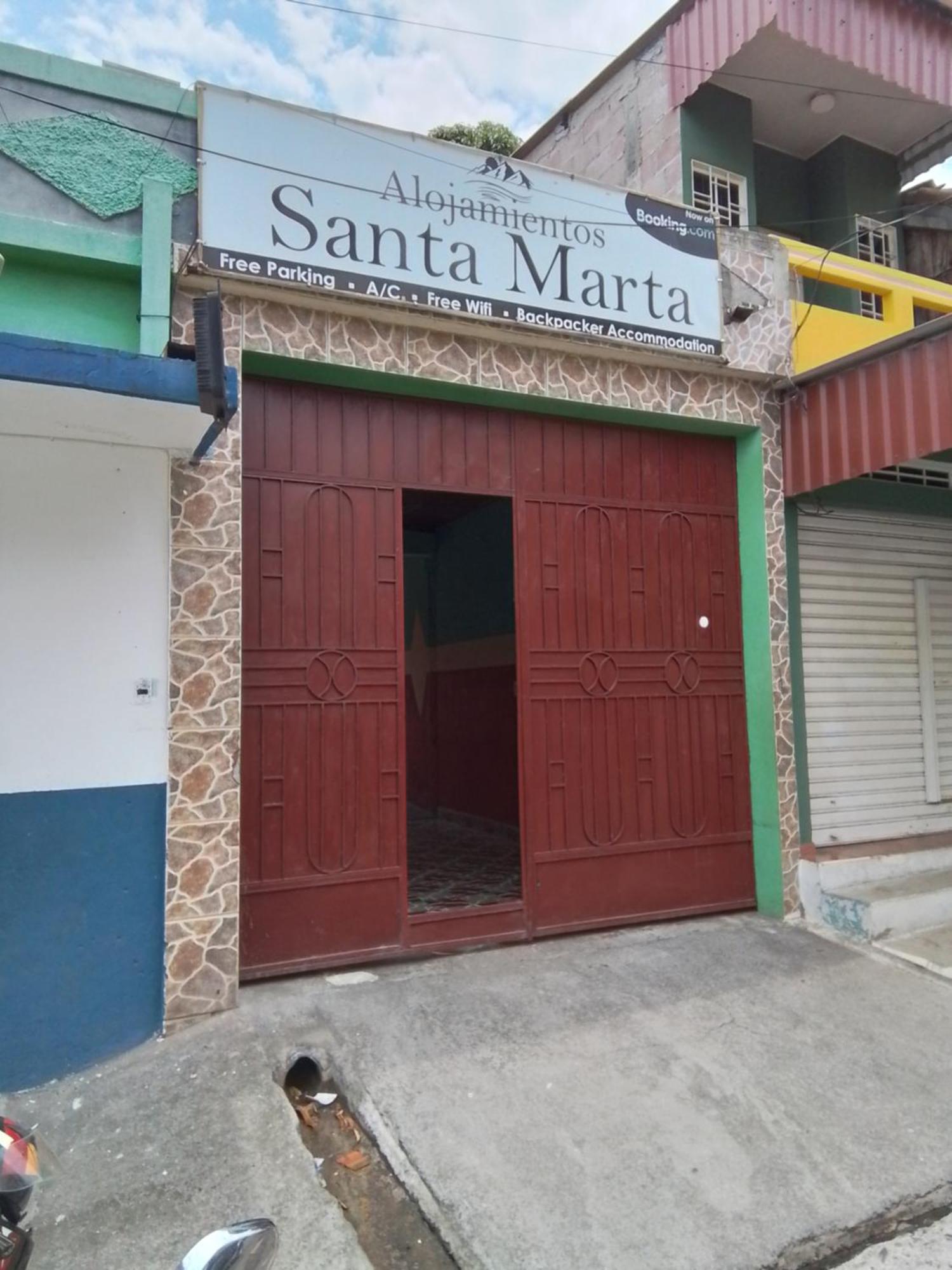 Alojamientos Santa Marta ลาอูนิออน ภายนอก รูปภาพ